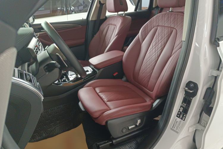 Used BMW X3 2023 xDrive30i Leading Model M Night Edition Package
