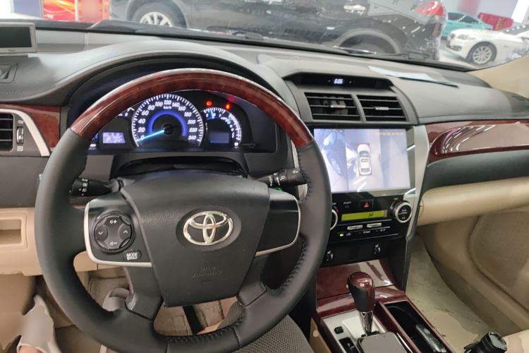 Used Toyota Camry 2013 2.0G Comfort Edition
