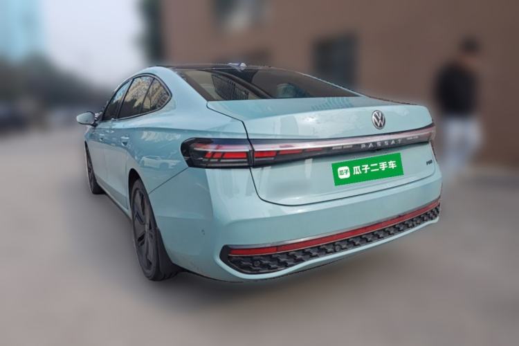 Used Volkswagen Passat 2025 Pro 380TSI Starry Dragon Luxury Edition
