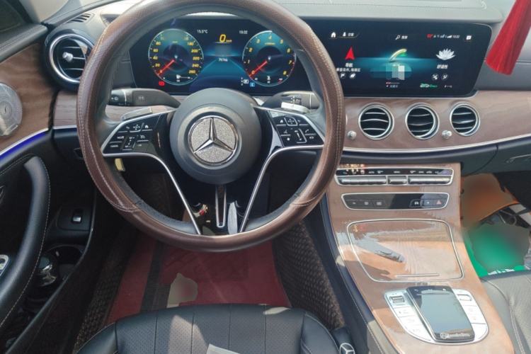 Used Mercedes-Benz E-Class 2021 E 300 L Luxury Model Steering Wheel