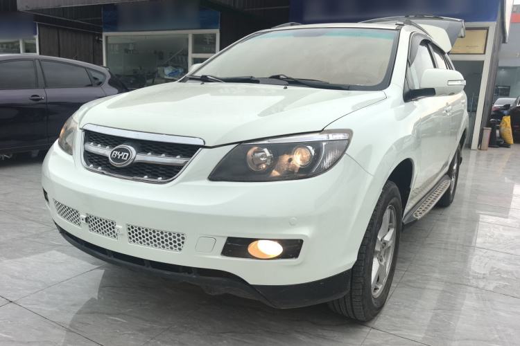 Used BYD S6 2014 2.4L Automatic Prestige 5-Seater