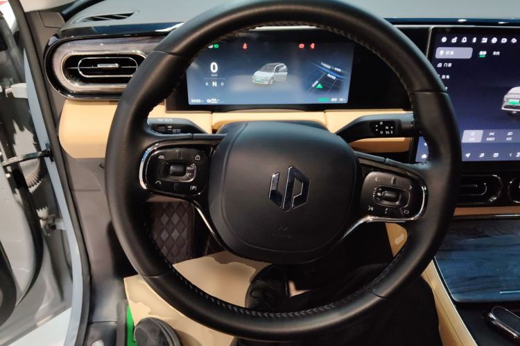 Used Leapmotor C11 2024 All-Electric 580 Luxury Edition
