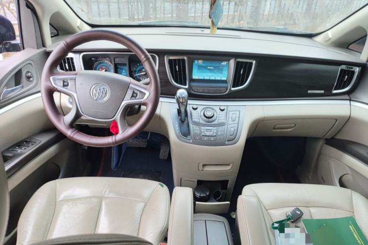 Used Buick GL8 2013 3.0L GT Luxury Business Haoya Edition
