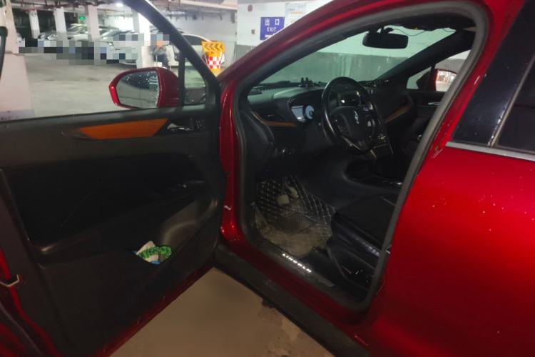 Used Lincoln MKC 2014 2.0T Two-Wheel-Drive Luxury Edition
