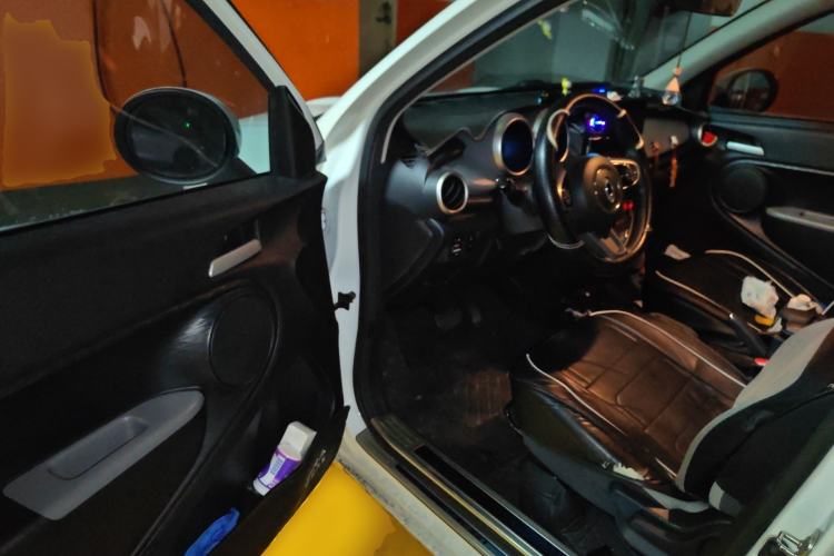 Used ORA Black Cat 2021 301 km Basic Version Driver Seat