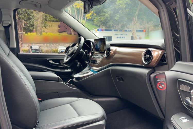 Used Mercedes-Benz V-Class 2021 V 260 L Long-wheelbase Luxury Edition