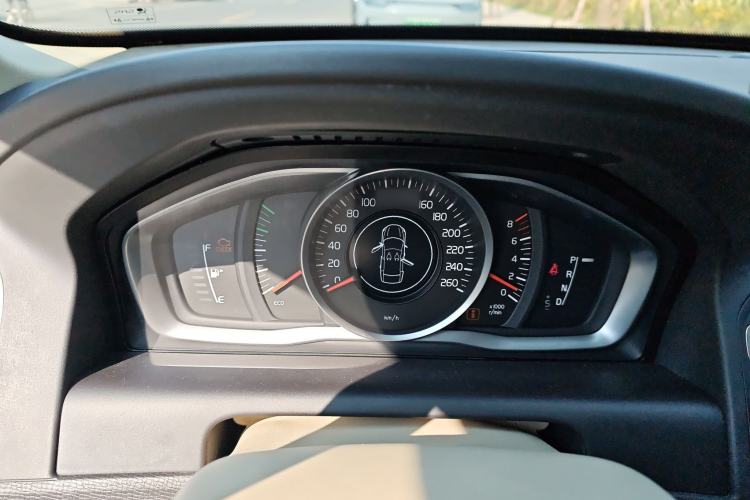 Used Volvo XC60 2015 T5 Smart Upgrade Model