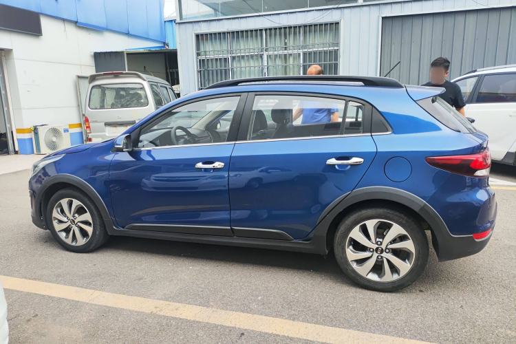 Used Kia KX Cross 2017 1.4L AT GLS
