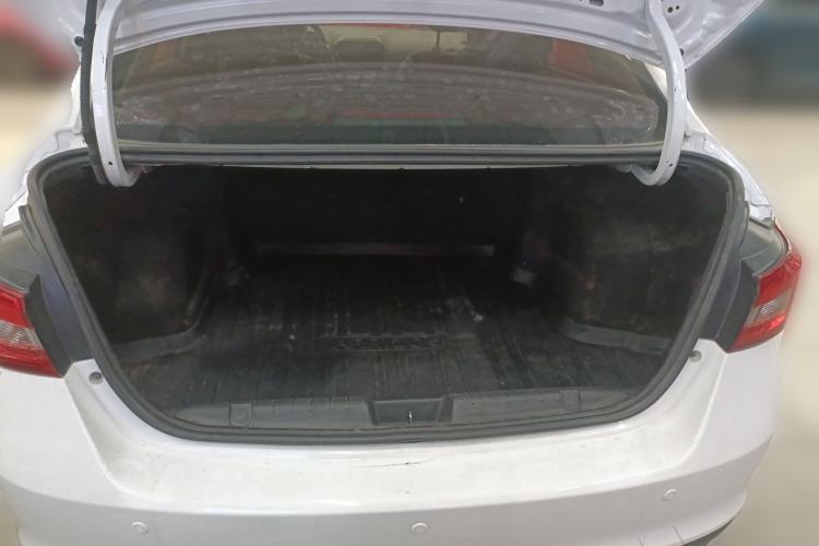 Used Chery Arrizo 5 2017 SPORT 1.5T CVT Luxury Edition Trunk