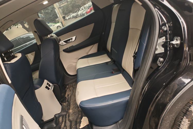 Used Dongfeng Aeolus Huge 2022 Mach Dual-Motor 1.5T MHD Dare-to-Dream Edition