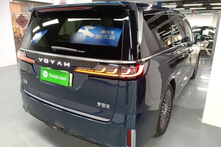 Used VOYAH Dream 2025 PHEV Four-Wheel-Drive Flagship Kunpeng Edition Rear Right 45 Deg