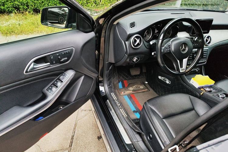 Used Mercedes-Benz GLA 2015 GLA 220 4MATIC Fashion Model