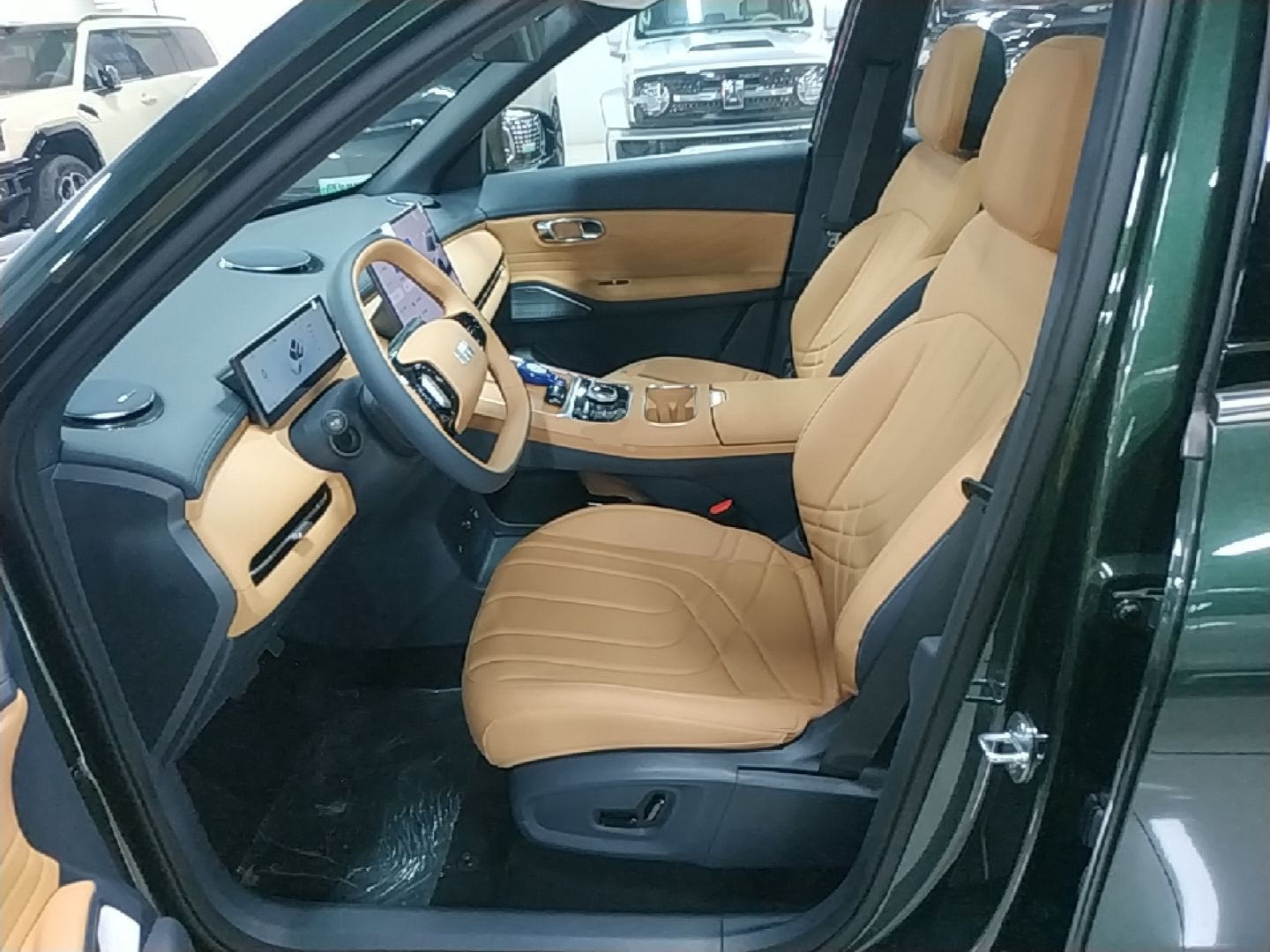 Geely Galaxy Xingjian 7 EM-i 2026 Model 130km Launch Edition — снимка 17