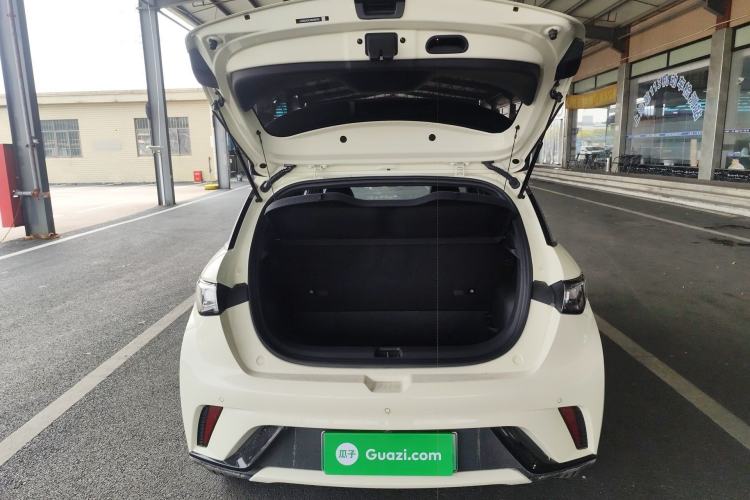 Used BYD Dolphin 2025 420km Free Edition
