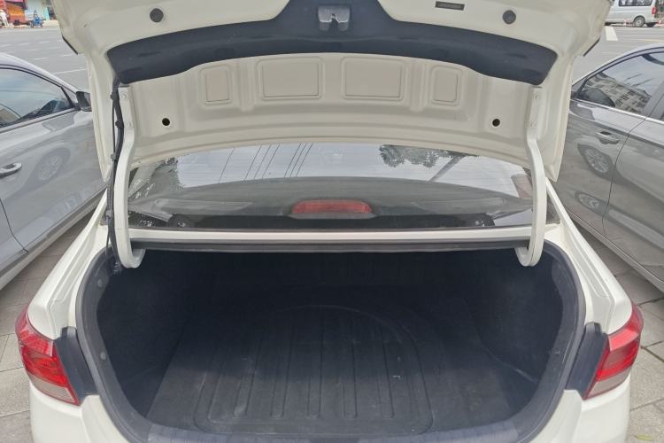 Used Kia K2 2017 Sedan 1.4L Automatic Transmission 15th Anniversary Special Edition GLS