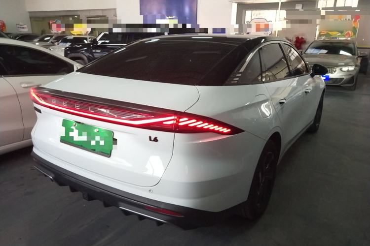 Used Geely Galaxy L6 2023 125km MAX