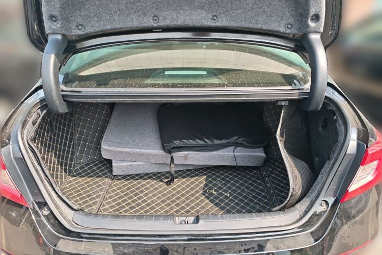 Used Honda Accord 2021 260TURBO Luxury Starry Sky Limited Edition Trunk