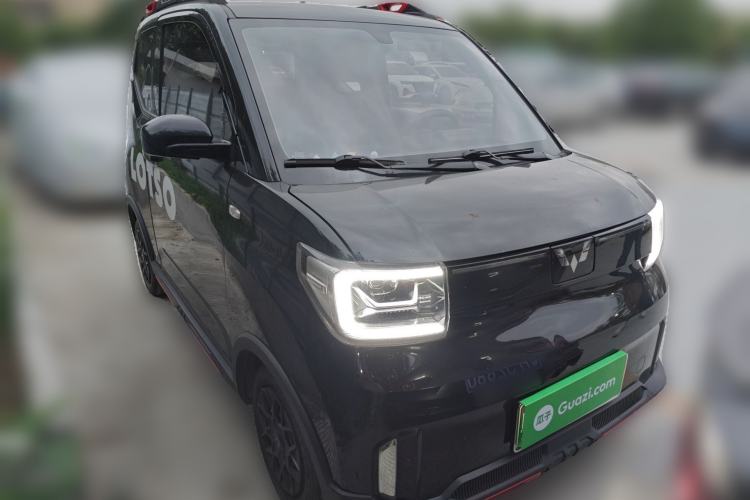 Used Wuling Hongguang MINIEV 2022 GAMEBOY 200km Gaming Edition with Lithium Iron Phosphate Front Right 45 Deg