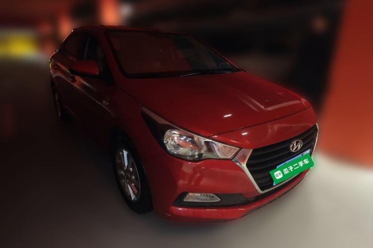 Used Hyundai Verna (new generation) 2016 1.4L Automatic Sport Edition Front Right 45 Deg