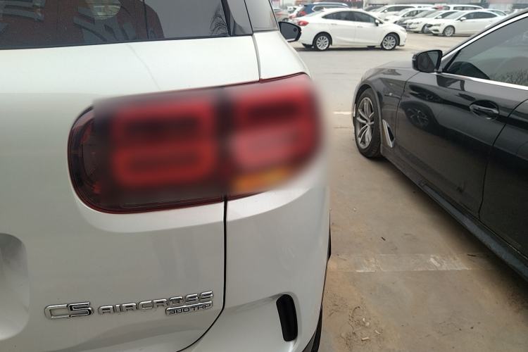 Used Citroen C5 AIRCROSS 2017 380THP Luxury Model Exterior 3