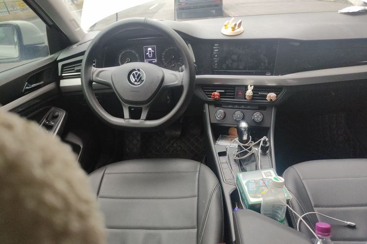 Used Volkswagen Bora 2021 1.5L Automatic Fashionable Smart Connectivity Version Interior 2