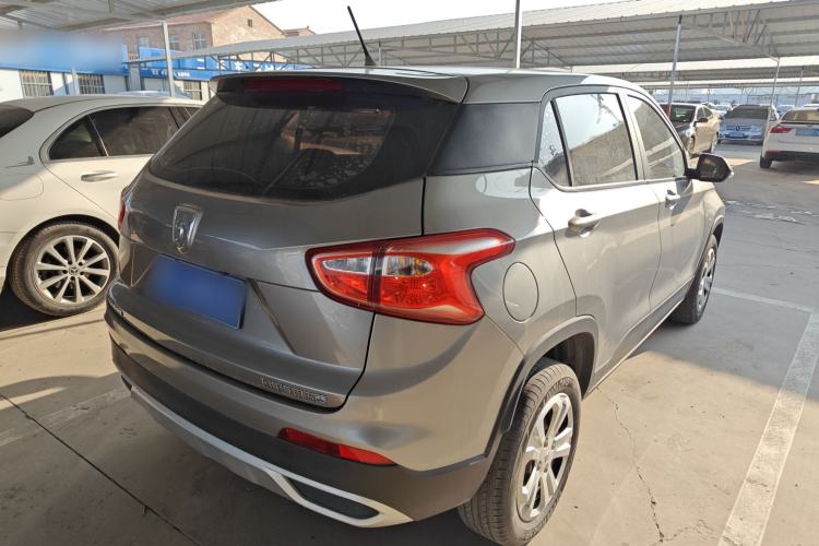 Used Baojun 510 2017 1.5L manual Comfort trim