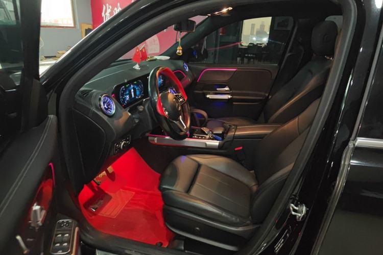 Used Mercedes-Benz GLB 2022 Refresh GLB 200 Dynamic Edition Driver Seat