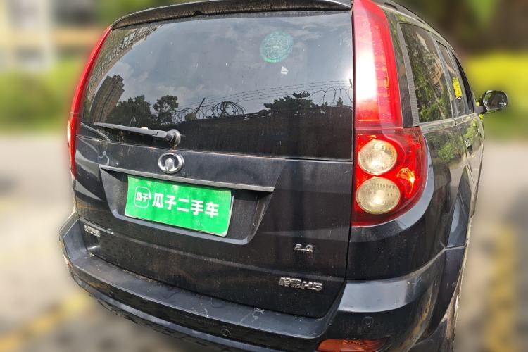 Used Haval H5 Classic 2010 European-style 2.0L Two-Wheel Drive Model with Sunroof