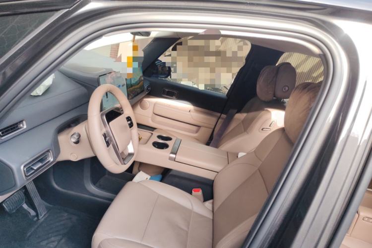 Used Li Auto MEGA 2025 Home Family Special Edition