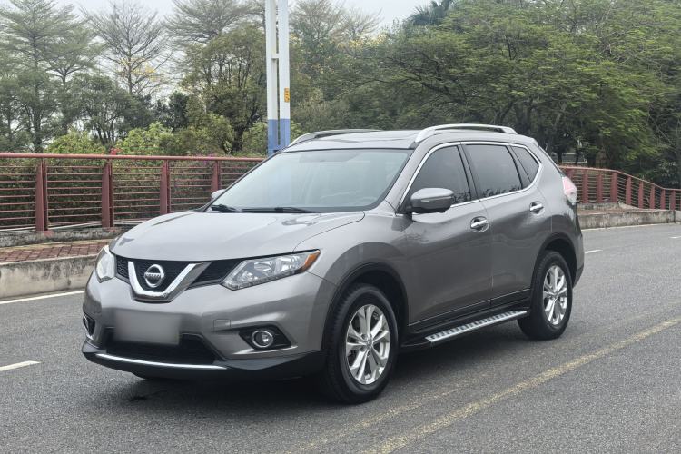 Used Nissan X-Trail 2014 2.5L CVT Luxury Edition 4WD Exterior 1