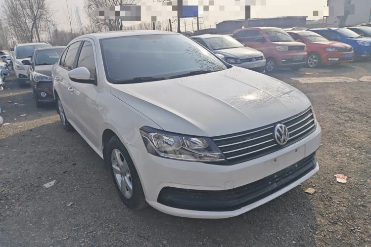 Used Volkswagen Lavida 2015 1.6L Manual Fashion Edition
