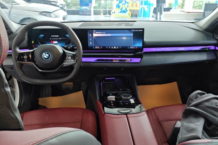 Used BMW i5 2024 eDrive 35L Prestige Luxury Package
