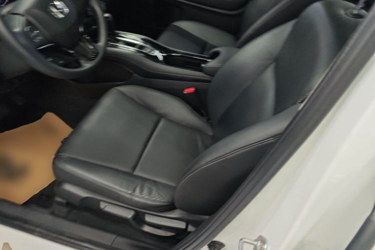 Used Honda Vezel 2017 1.8L CVT Front-Wheel Drive Pioneer Edition
