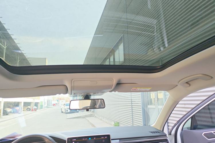 Used Volkswagen Tiguan L 2023 330TSI Automatic Two-Wheel Drive Smart Edition Headliner