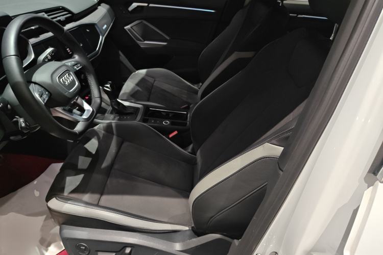 Used Audi Q3 2022 45 TFSI quattro Fashion Dynamic Model
