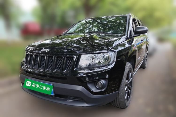 Used Jeep Compass 2013 2.4L Four-wheel Drive Black Edition with Navigation