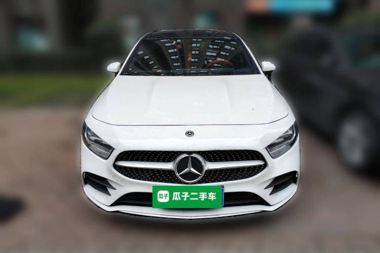 Used Mercedes-Benz A-Class 2020 Facelift A 180 L Sport Sedan Special Configuration
