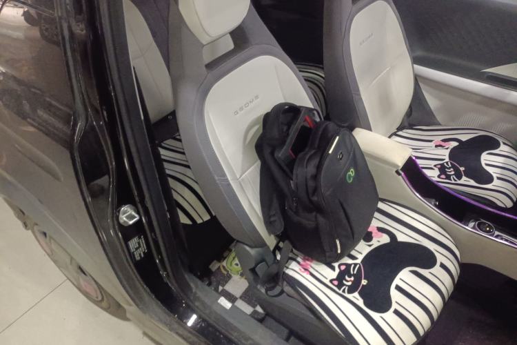 Used Geely Galaxy Panda 2025 210km Panda Kart Right Front Seat