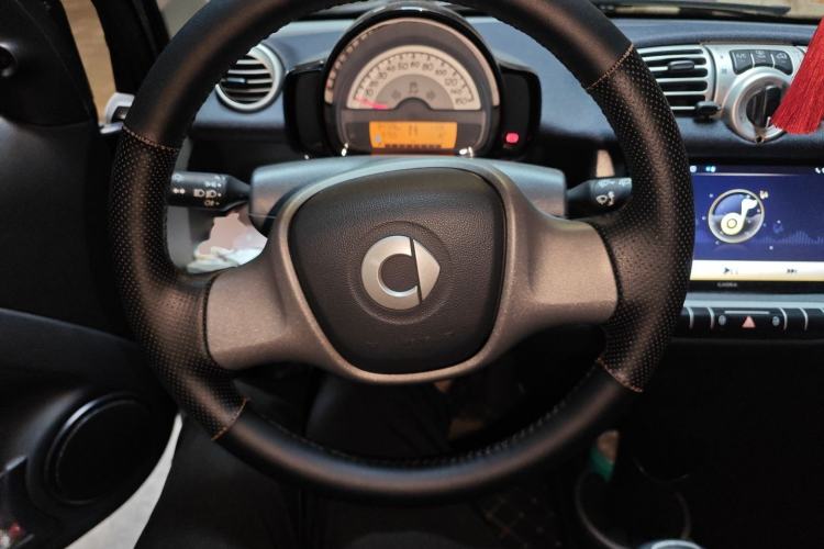 Used smart fortwo 2011 1.0 MHD Hardtop Standard Edition
