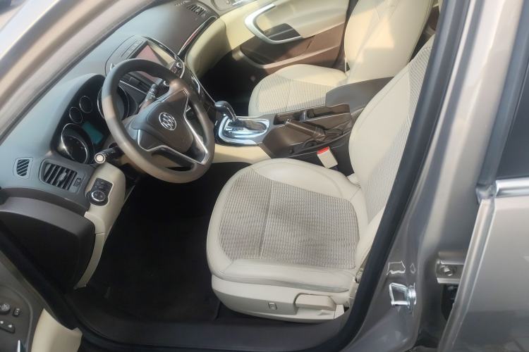 Used Buick Regal 2015 2.0L Leading Fashion Edition
