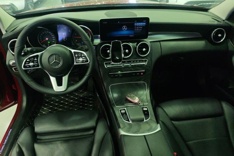 Used Mercedes-Benz C-Class 2019 C 260 L Sport Edition Center Console