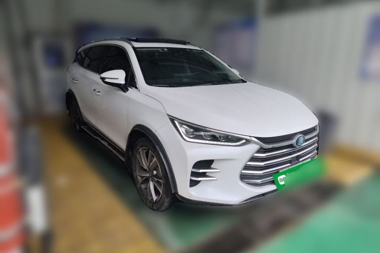 Used BYD Tang New Energy 2018 DM 2.0T All-Wheel Drive Smart Connectivity Enjoyment Model 5 Seats China V Emission Standard