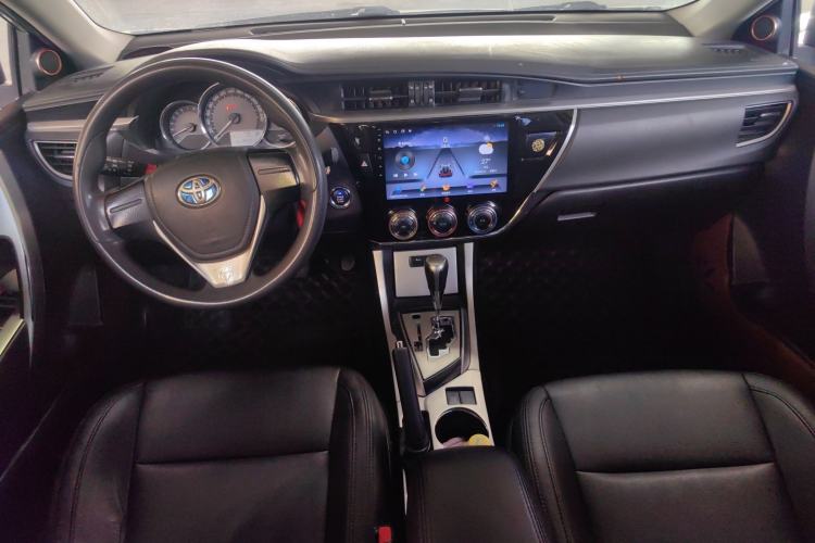 Used Toyota Corolla 2017 Revised Version 1.6L S-CVT GL Center Console