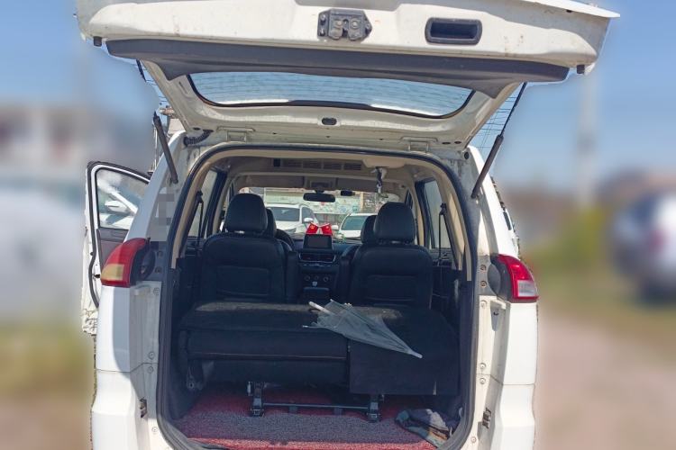 Used Dongfeng Fengon 330 2016 1.5L Manual Enjoyment Model DK15 Trunk