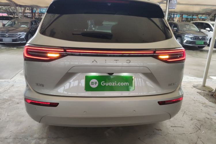 Used Hima AITO M7 2024 1.5T Intelligent Driving Rear-Drive Max Edition 6 Seats
