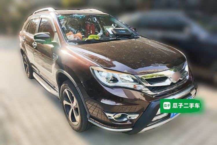 Used BYD S7 2015 2.0T Automatic Prestige Model Front Right 45 Deg