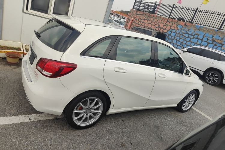 Used Mercedes-Benz B-Class 2015 B 200 Sport Edition
