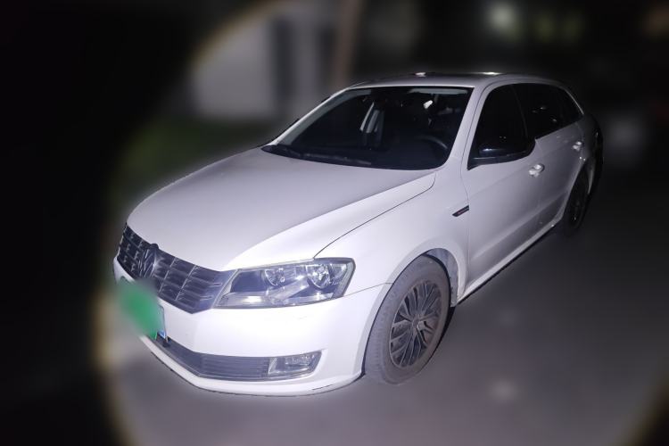 Used Volkswagen Gran Lavida 2014 1.4TSI Automatic 30th Anniversary Edition