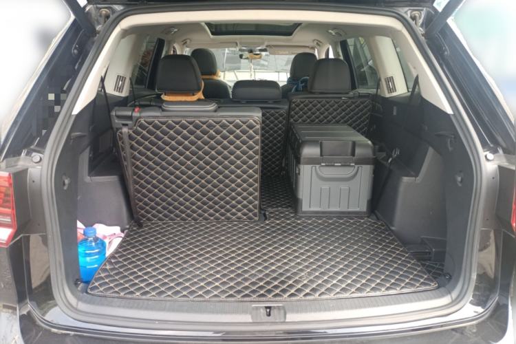 Used Volkswagen Teramont 2017 380TSI Four-Wheel Drive Luxury Edition Trunk