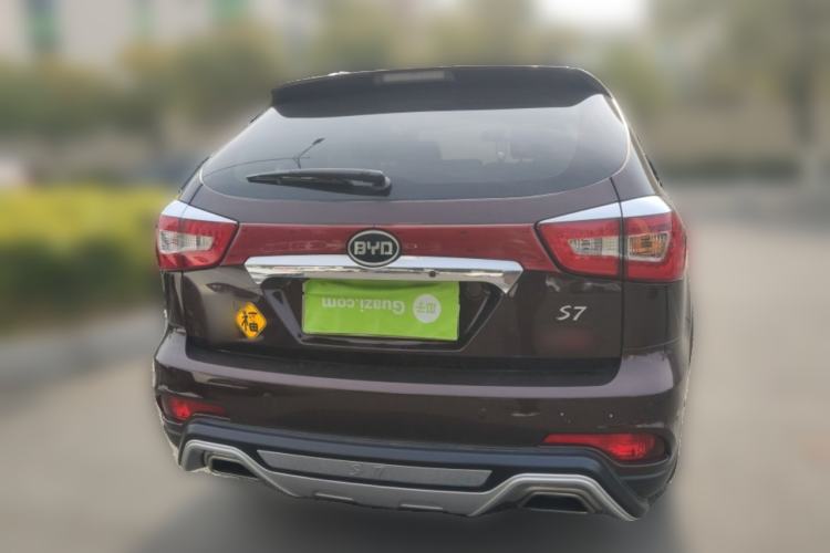 Used BYD S7 2016 2.0T Automatic Prestige Edition Rear